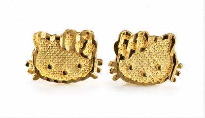 HELLO KITTY STUD EARRINGS