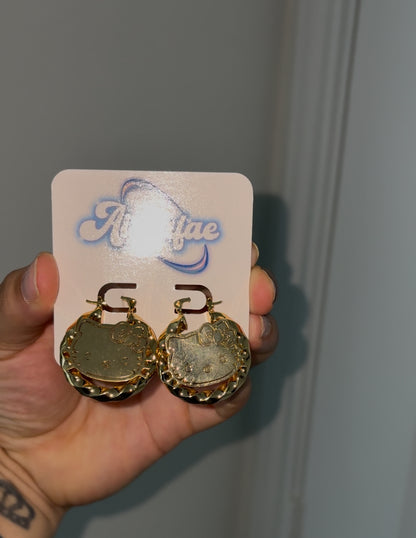 MINI HELLO KITTY HOOPS